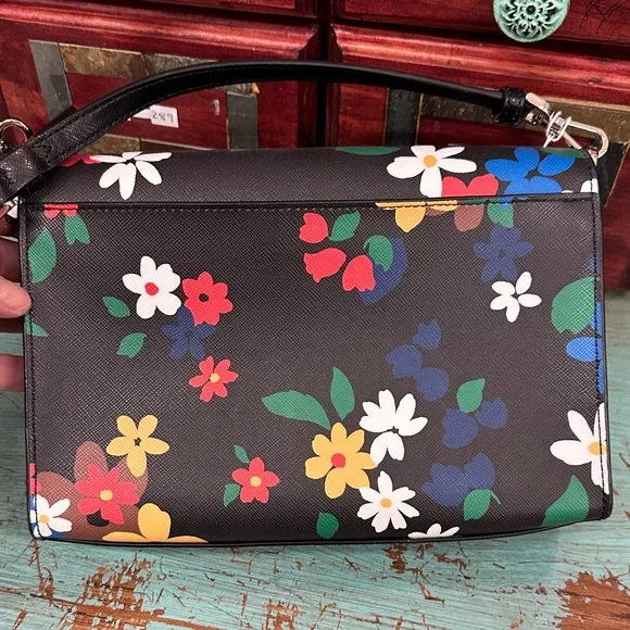 Kate Spade Black Multicolor Floral Clutch ✨ - Picture 4 of 5